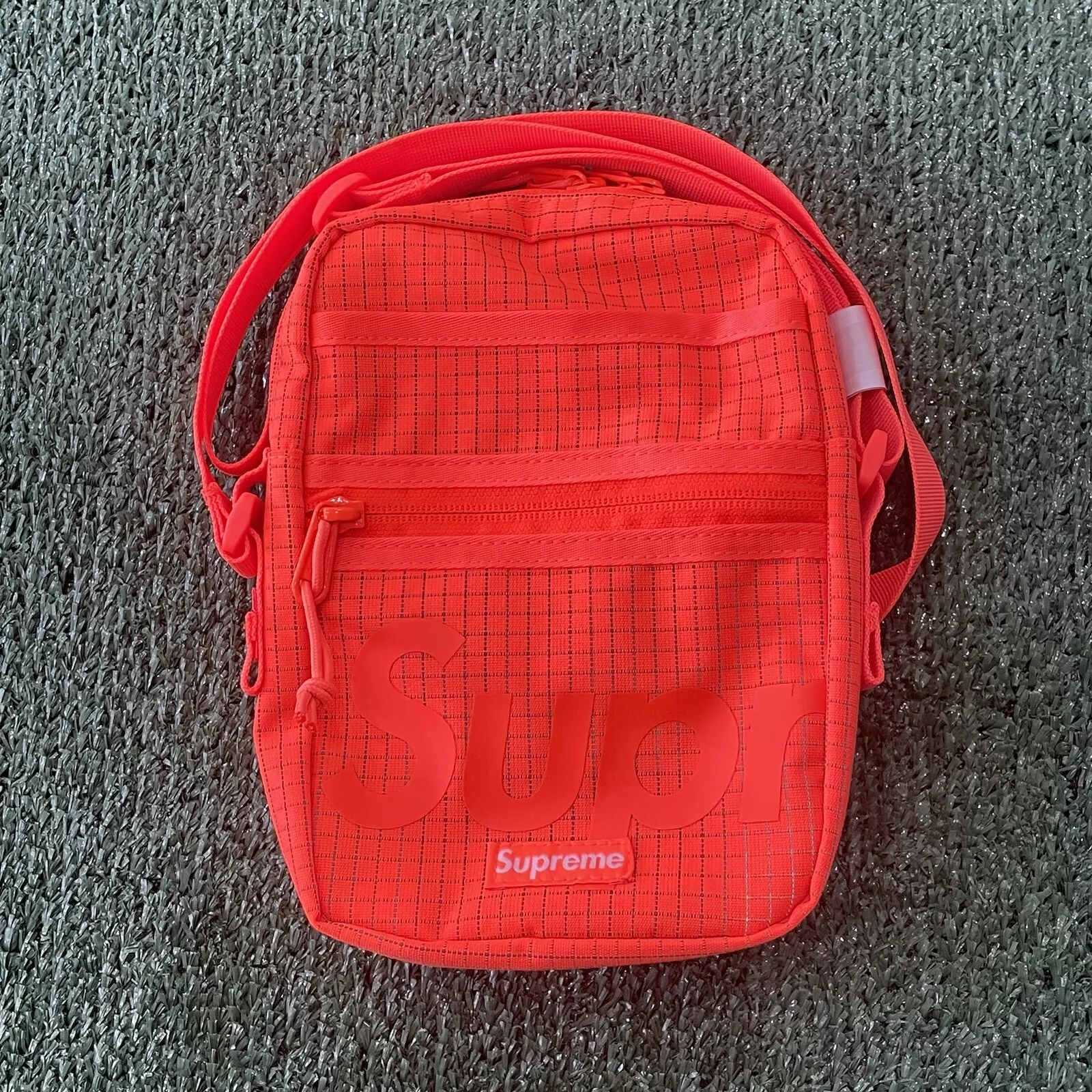 Sac bandoulière suprême (SS24) Blaze