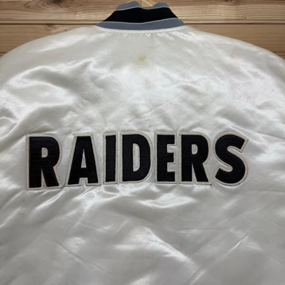 Jaqueta de cetim vintage 90S Oakland Raiders NFL Football Starter Pro Line tamanho XL - Imagem 2 de 4