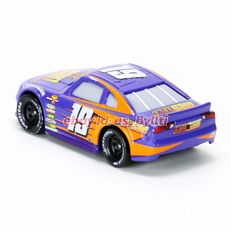 Mattel Disney Pixar Cars 3 Bobby Swift 1:55 Diecast Car Toy Vehicle, NUEVO Suelto Foto 4 de 4