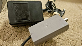 Nintendo NES Console Bundle - 7 Games - 2 Controllers Tested Working Mario 3