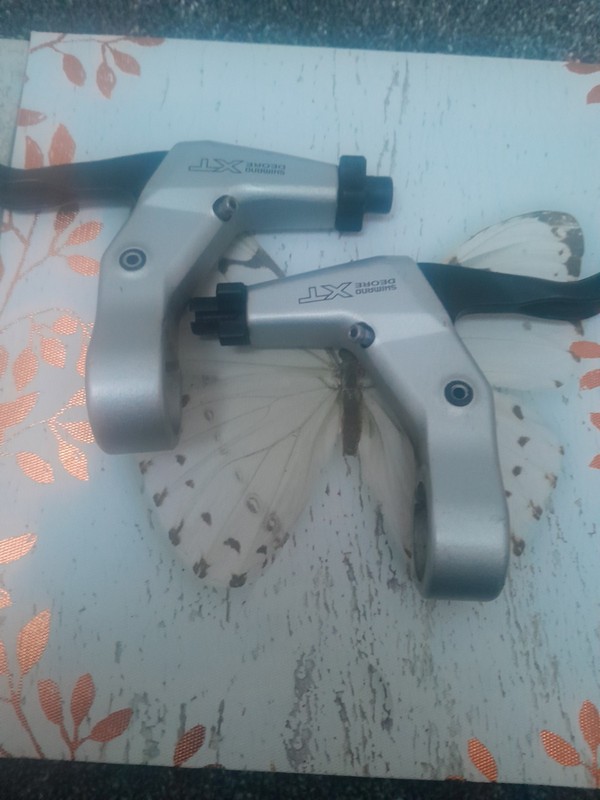 Shimano xt M739 Brake Levers Good Condition