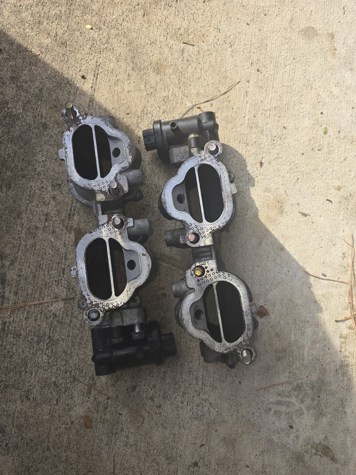 08-14 Subaru Wrx Sti OEM TGV com ferragens de montagem - Imagem 3 de 4