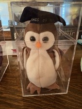 RARE MINT CONDITION Ty Beanie Babies Original Class of '98 Wise the Owl W/ CASE