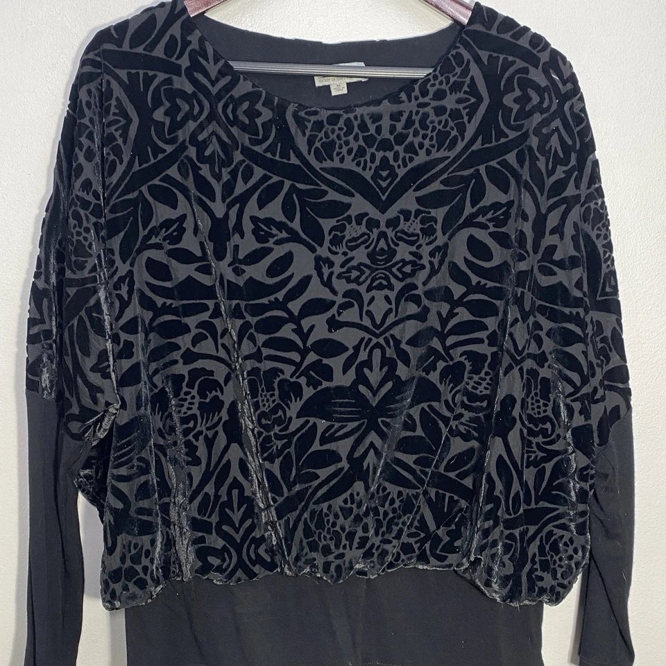 Suéter Top Mangas Flocadas Terciopelo Negro Burnout Capricho Talla XL Hada Gótica Foto 2 de 4