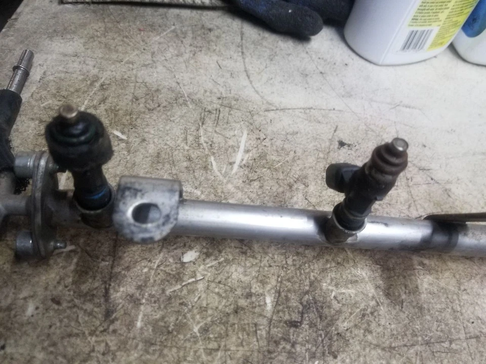 Carril inyector de combustible Ford Explorer Mercury Mountaineer 06-10 4L2E-9D280-AB Foto 4 de 4