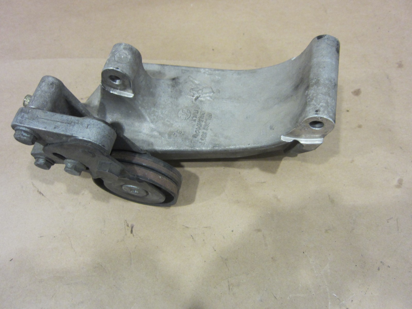 Lamborghini Gallardo Alternator Support Bracket With Belt Tightener #07L903805F