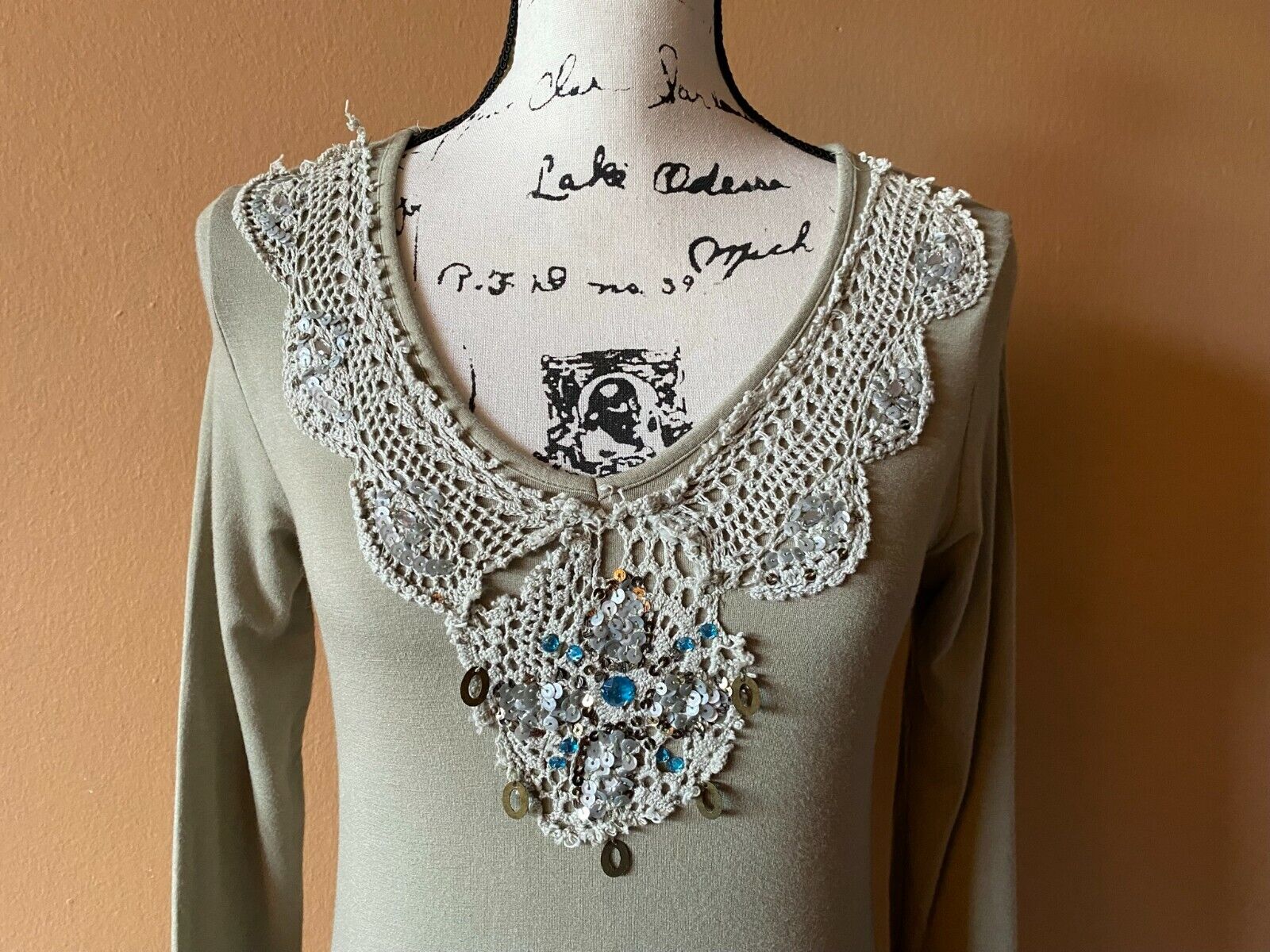 Christian Dior Boutique Paris Embellished Crochet… - image 2