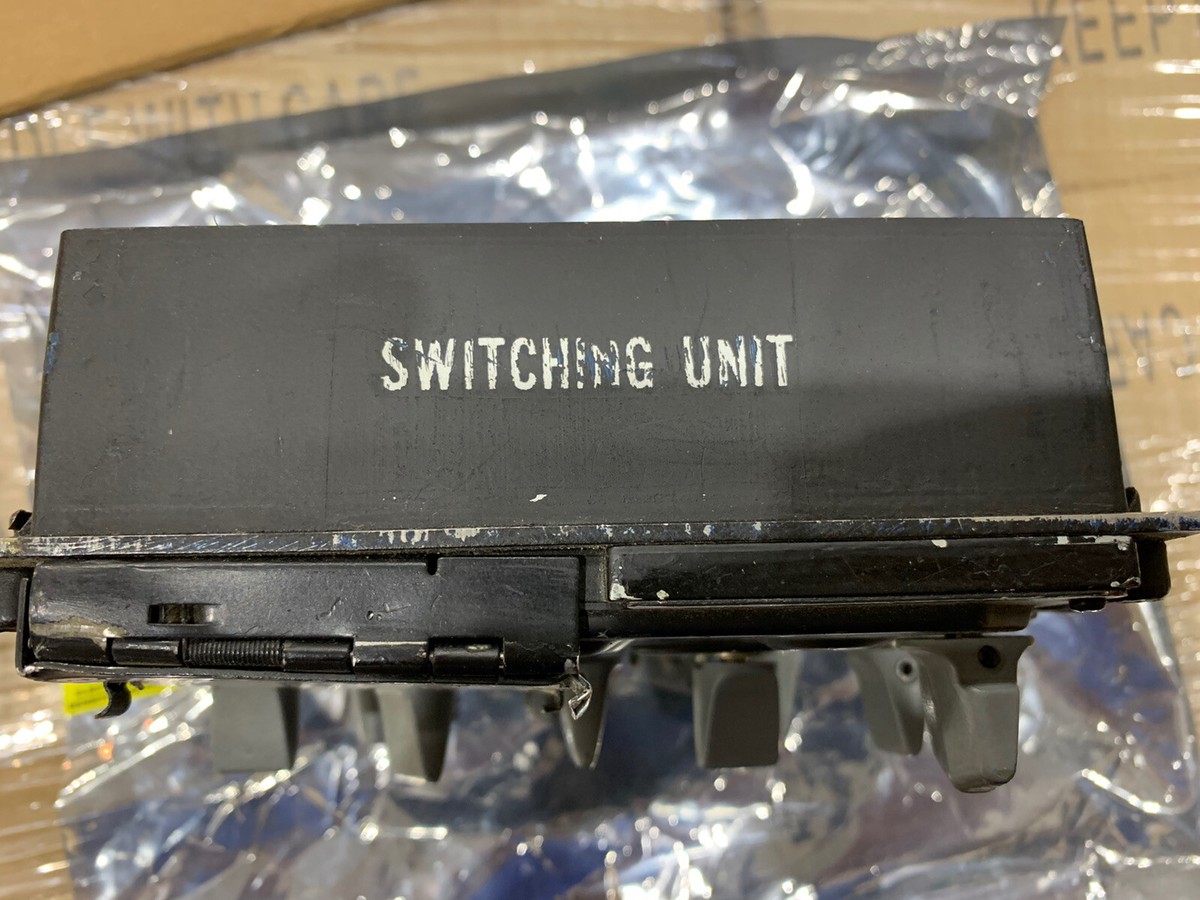 米軍実物　ARC-21 CONTROL RADIO SET コントロール送料無料 ARC-164(V) UHF Military control head Switching Unit Working Tested