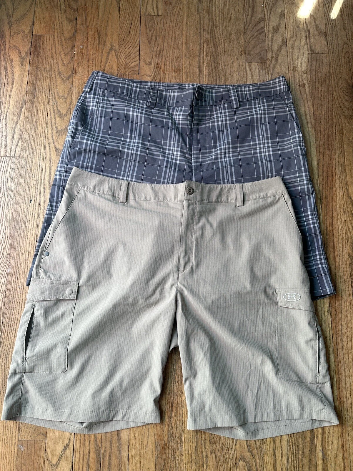 Under Armour Mens Golf Shorts Lot of 2 Sz 40 Outdoors Golf Sports Fishing