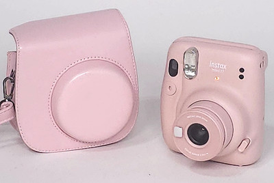 Fujifilm Instax Mini 11 Fuji Instant Film Camera Kids Blush Pink w Case WORKS
