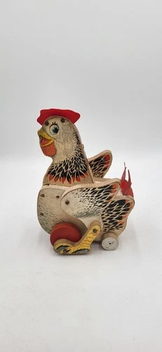 Vtg Fisher-Price “The Cackling Hen” Wooden Pull Toy #120  Works  1950s No String