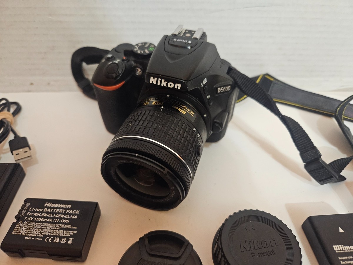 Nikon D5600 DSLR Digital SLR Camera with Nikkor DX VR 18-55mm Lens