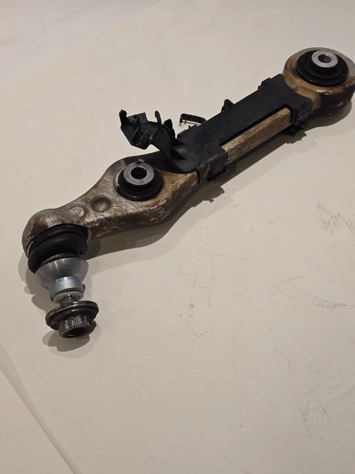 15-21 MERCEDES-BENZ C300 W205 FRONT LEFT SIDE LOWER CONTROL ARM A2055468180 OEM - Image 3 of 4