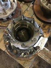 HUB PILOTED - ALUMINUM 10 LUG HUB 3171115