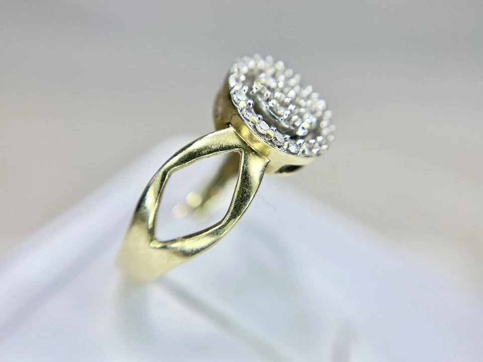 10k Yellow Gold Designer Natural Round Diamond Pave Cluster Halo Cocktail Ring - Image 4 of 4