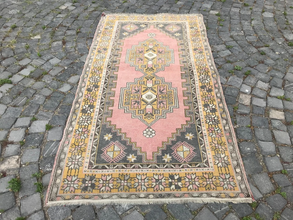Turkish Antique rug Bohemian Area rug Oushak rug Vintage Rug Handmade Wool rug - Image 3 of 4