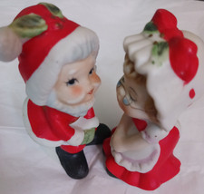 VINTAGE BISQUE SANTA & MRS. CLAUS KISSING SAL...