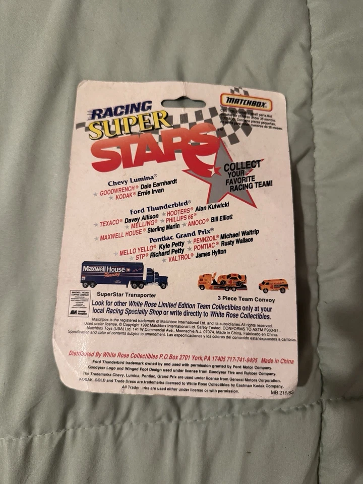 Coche coleccionable fundido a presión Matchbox Racing Super Stars James Hylton Valtrol NUEVO Foto 2 de 2