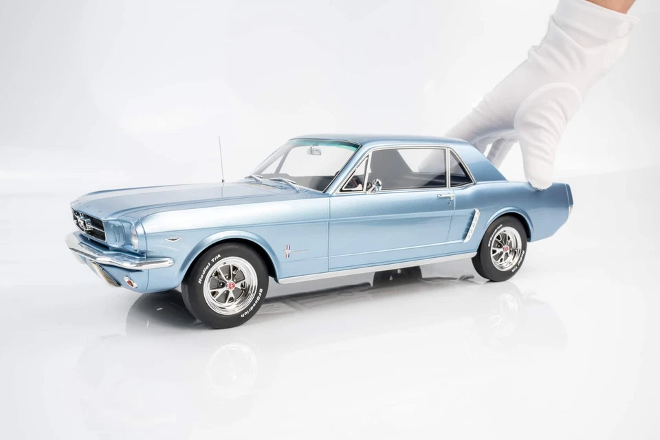 Otto Mobile - Hard Top Ford Mustang 1:12 1965 Blu Pony - Edizione Limitata Res... - Immagine 3 di 4