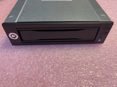 Full Assembly Data Express DX115 6G Black Drive Bay Adapter SAS / SATA 5.25  Bay