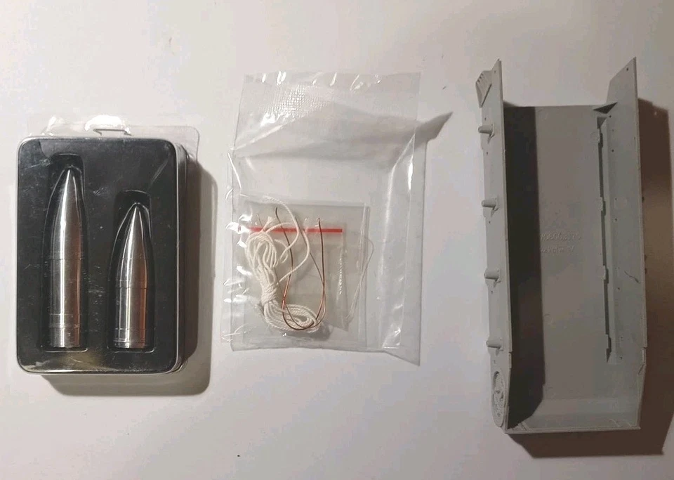 Pz.Kpfw IV D/E Fahrgestell - Ammo Carrier for Mörser Karl - Kit 1/35 - Trumpeter - Immagine 4 di 4