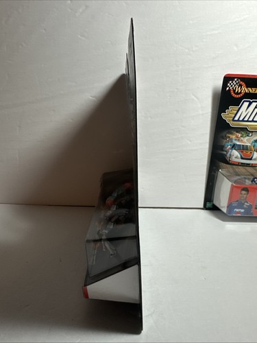 1999 Winner’s Circle Jeff Gordon Micro Machines Green Flag & Yellow Flag Series - Picture 6 of 13