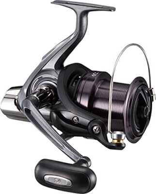 新品未使用Daiwa CROSSCAST 4000 Daiwa Spinning Reel 17 Cross Cast 4000 Original (2017 Model) NEW