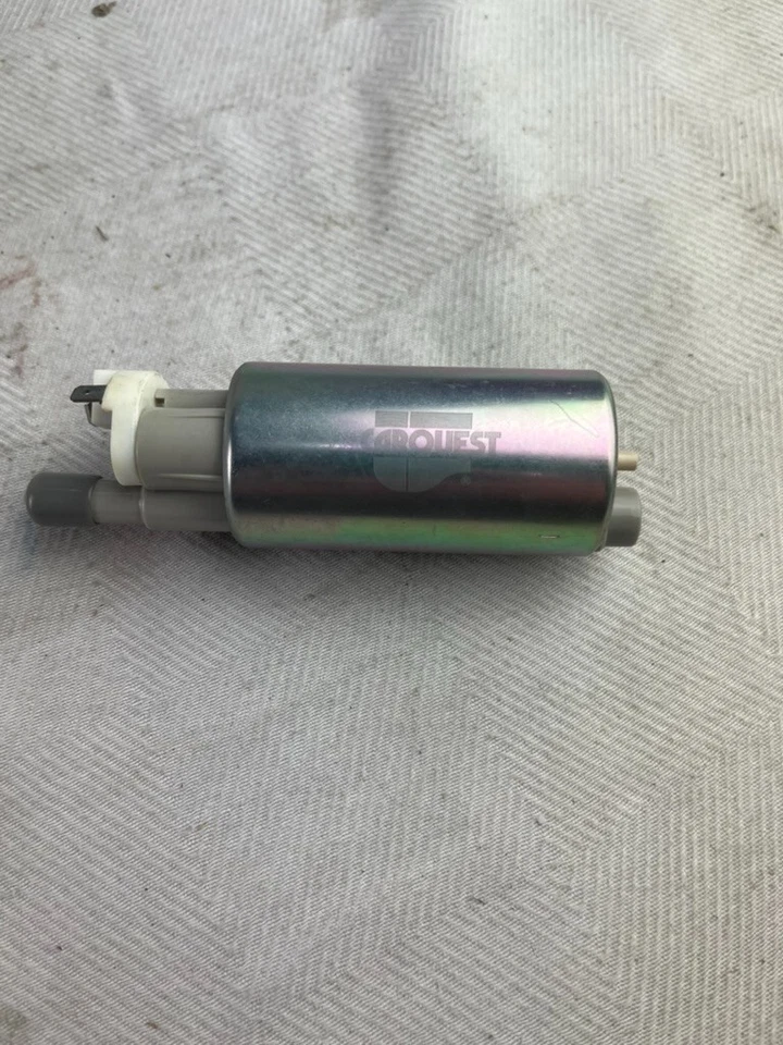 Juego de bomba de combustible y filtro Carquest E2386 / E2480531 Foto 2 de 4