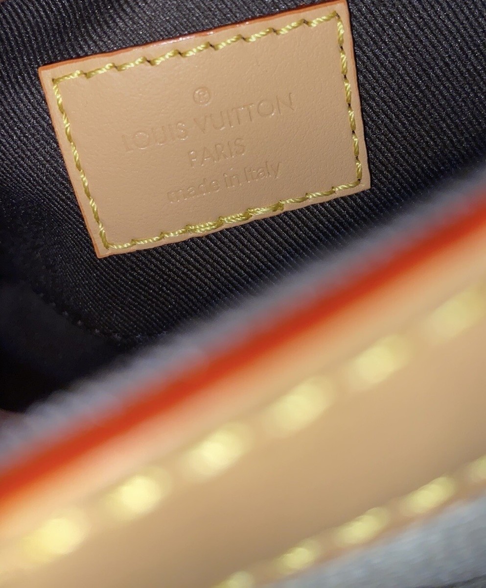 Louis Vuitton Envelope Wearable Wallet Shoulder Bag Tyler Louis Vuitton Envelope Wearable Wallet Shoulder Bag Tyler