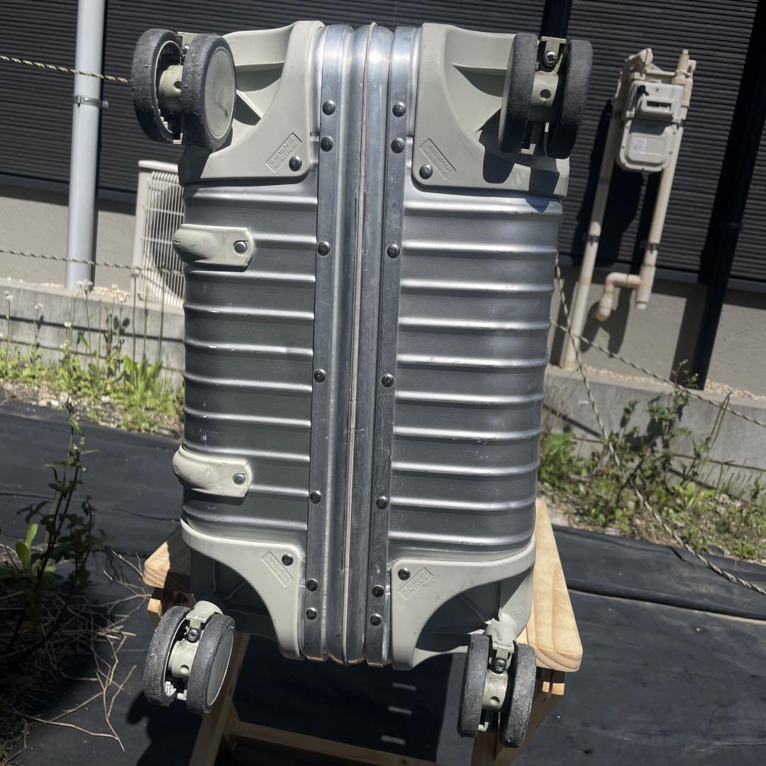 廃盤品　リモワ　RlMOWA トパーズ　932.63 64L リモワ トパーズ 中古商品 932.70-2 82リットル 4輪 | リモワ
