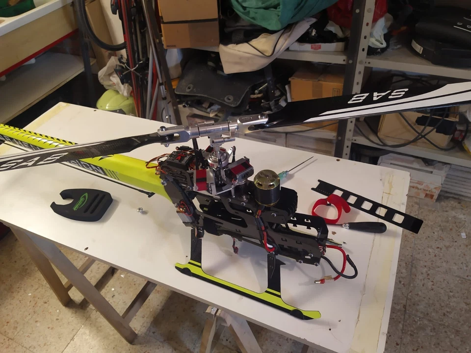 ELICOTTERO ELETTRICO "SAB-GOBLIN 700"  COMPLETO DI ELETTRONICA PROFESSIONALE - Immagine 2 di 4