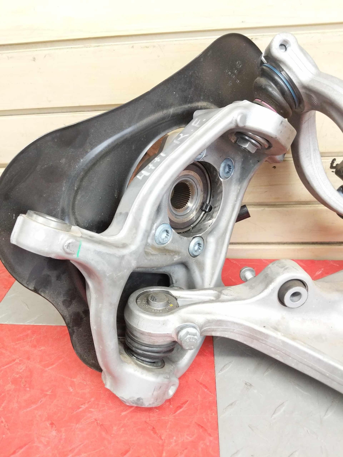 2022 Audi R8 Performance OEM RH Front Knee Assembly w/o Strut Rotor & Caliper.