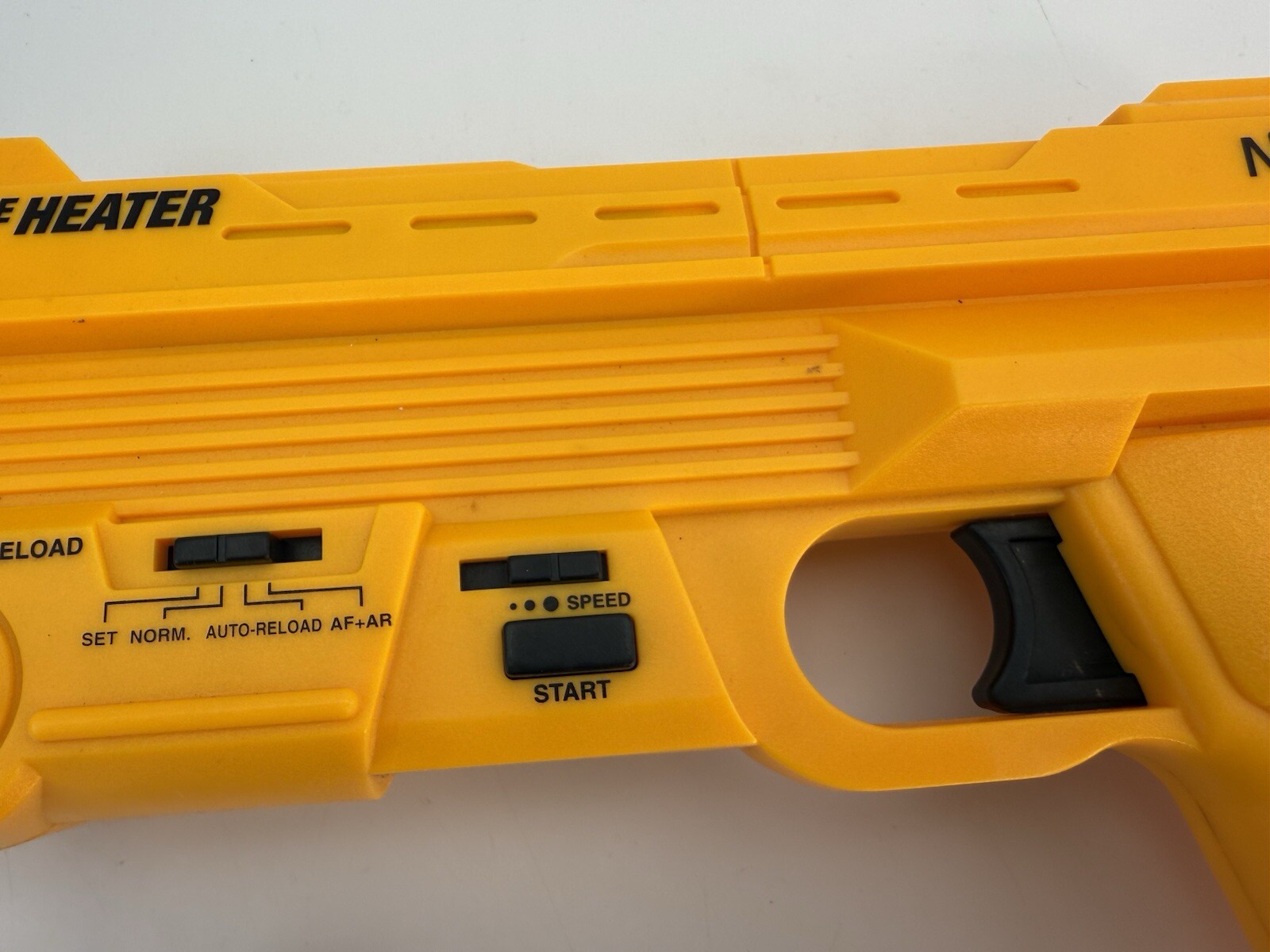 Nuby Pro Line The Heater Light Gun Sony Playstation 1 ps1 Tested Working Yellow