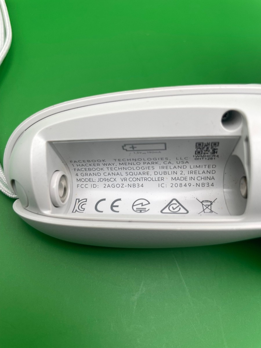 PARTS/REPAIR* Meta Oculus Quest 2 Right Controller White JD96CX