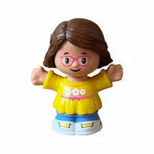 New Fisher Price Little People Girl Figure with Pink Glasses Toy #372