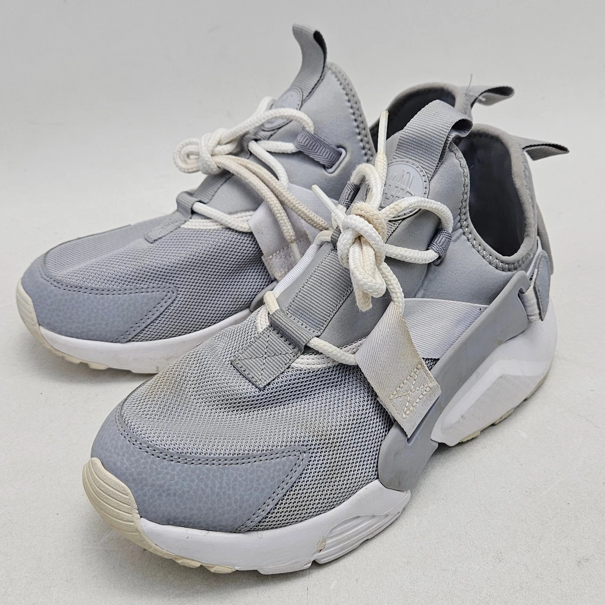 Nike Air Huarache Wolf Grey W for sale | eBay display picture 1