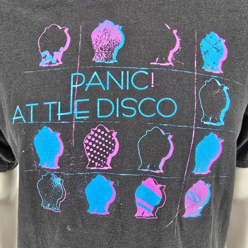 Distressed 2000s Hanes Heavyweight Panic! At The Disco Black Band T-Shirt (M) - Picture 2 of 17