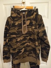 Boys Under Armour Loose Cold Gear Green Camo Hoodie: Size Med Pants: Size YXL