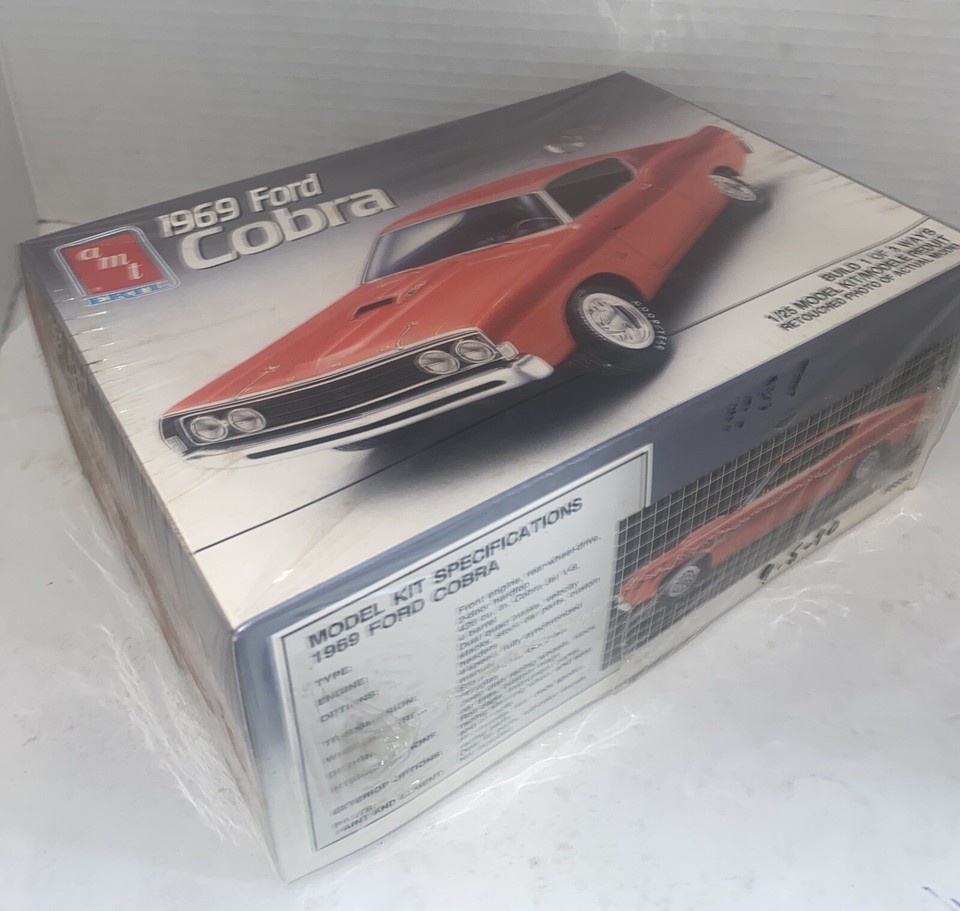 AMT Ertl 1969 Ford Cobra Car Model Kit | eBay