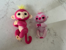 Lot x 2 Interactive Fingerlings Pink Monkeys Bella  Glitter w/ Fresh Batteries
