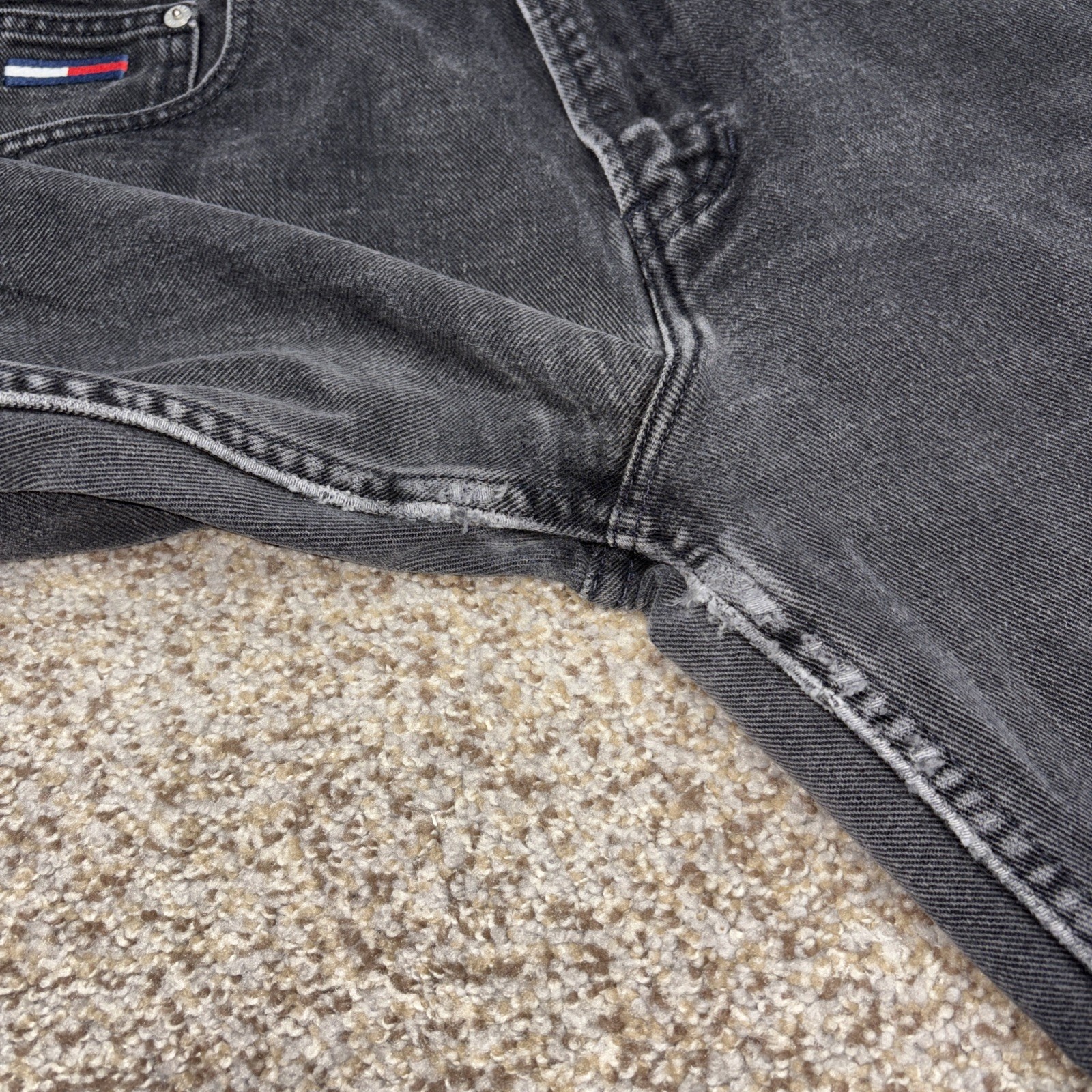 Vintage Tommy Hilfiger Men’s Black 33x30 Fits 30 X 29 Freedom Jean Vtg - View 10