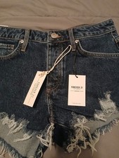 New Women FOREVER 21 Denim Shorts Size 29