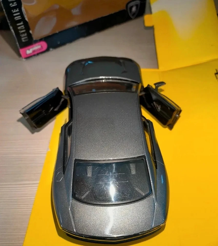 Lamborghini Estoque 1/24 Mondo Motors No Burago Bburago Maisto Solido Leggi Vedi - Immagine 3 di 4