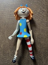 Vintage 1994 Molly Coddle Doll 9” Action Figure from Bump in the Night