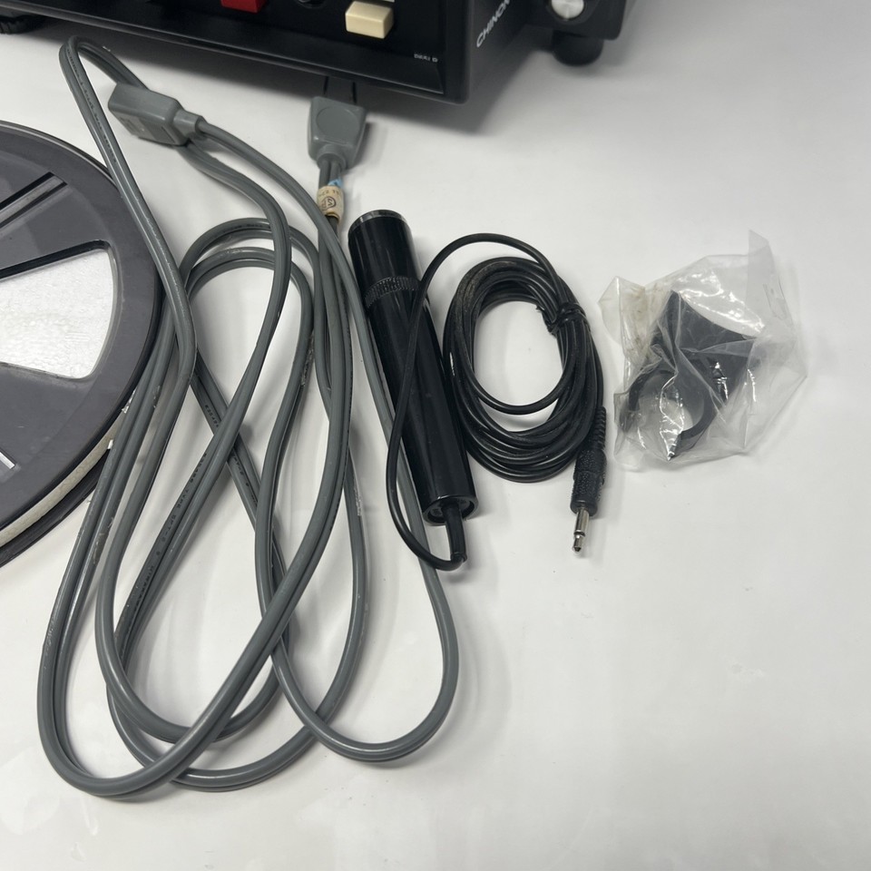 CHINON 6100 SOUND Super 8 MOVIE PROJECTOR With Cord Microphone | eBay