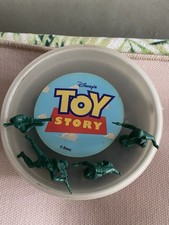 Disney Pixar Thinkway Toys Toy Story Bucket O Soldiers 66 Army Men Figures