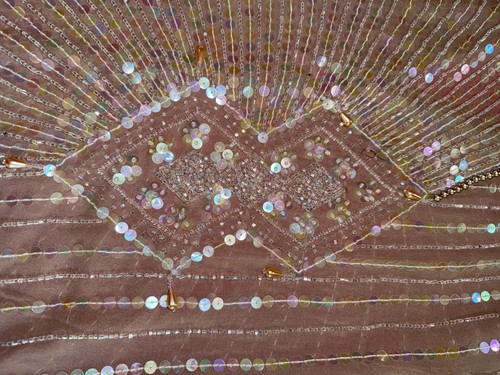 Robe haute couture vintage en mousseline de soie brodée perles et sequins - Picture 10 of 19