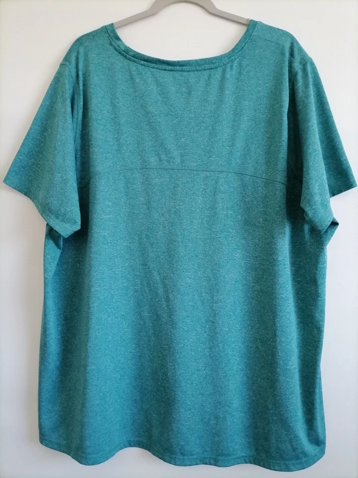 Camiseta BCG Feminina Verde-azulada Bainha Alta Baixa Casual Manga Curta Plus Size 3X - Imagem 2 de 4