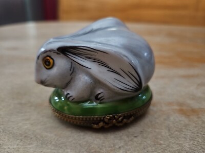 Vintage Limoges France Porcelain Rabbit Trinket Box