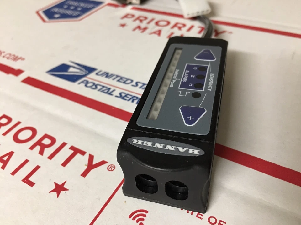 AMPLIFICADOR SENSOR CONTRASTE COLOR BANNER R55FV-75119, GARANTÍA, 2 DISPONIBLES Foto 3 de 3